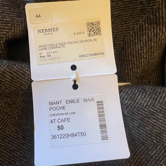 Hermès Émile coat with oversized pocket - wool chevron pattern Made in Italy NWT - Picture 8 of 9